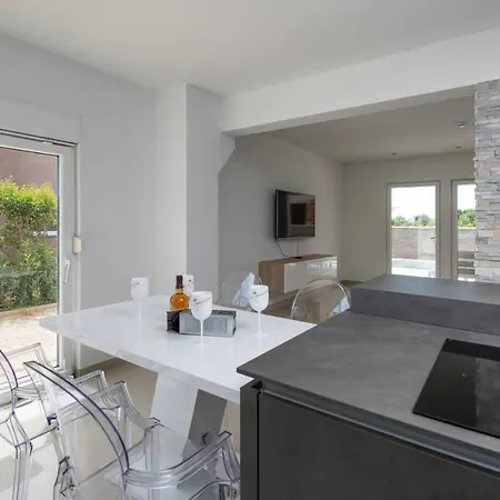 Sunsea With Heated Pool *
