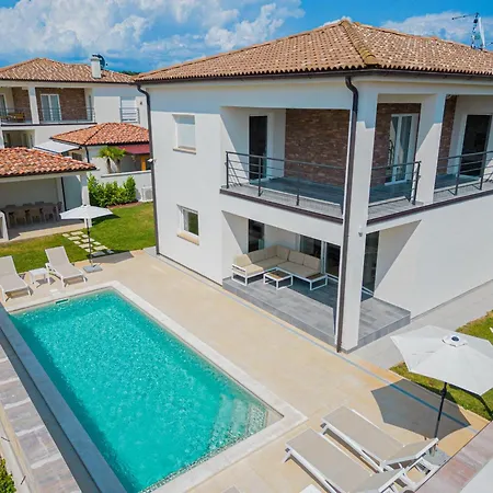 Sunsea With Heated Pool *