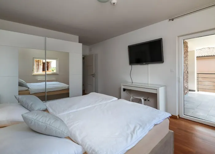 Vila Sunsea With Heated Pool *