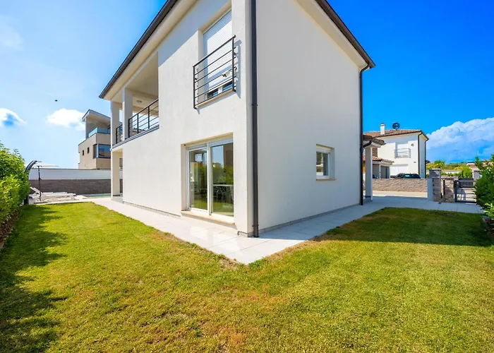 Vila Sunsea With Heated Pool Vodnjan